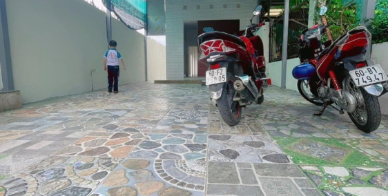 Cho thuê nhà Mặt Tiền Kinh Doanh Buôn Bán Gần trường THCS Tân Phong