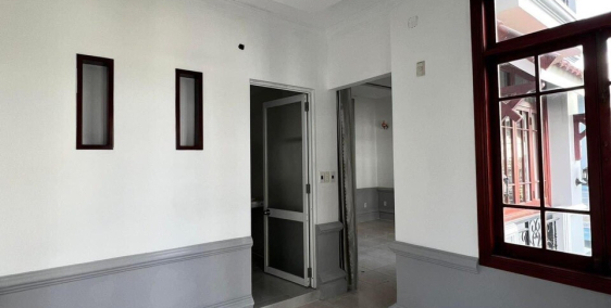 Bán nhà Mặt tiền đường Đặng Tử Kính, Quận Hải Châu, Nhà 4 tầng, DT 94 m2, Gần