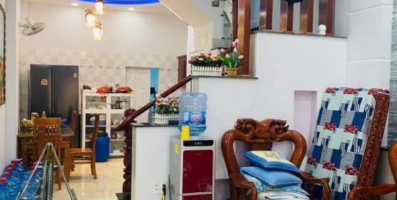 Nhà ở ngay, hẻm ô tô 5m, cạnh công viên Nguyễn Sỹ Sách, 4.5 tỷ