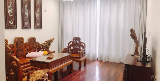 Bán gấp nhà 95m2 phố Nghi Tàm, Tây Hồ Ô tô Đỗ cửa Giá đầu tư 8.6 Tỷ