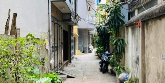 Mảnh đất vàng Văn Cao, Ba Đình, lô góc, mặt tiền 6m, ngõ thông, gần ô tô chỉ