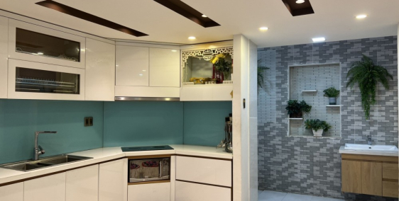 Bán nhà Mặt tiền đường Nguyễn Lộ Trạch, Quận Hải Châu. Nhà 4 tầng, DT 84 m2.