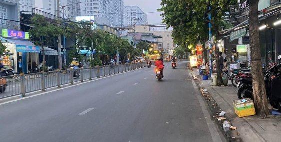 Chính chủ bán nhà mặt tiền kinh doanh đường kênh tân hóa, nhựa 20m, 154m2 giá