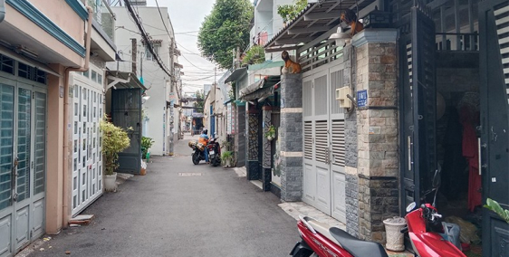 Bán nhà HXH Quang Trung - 4 tầng BTCT - 4x15m - Chỉ 87tr/m2