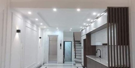 Bán nhà 58m2 Mặt phố Yên Hoa, Tây Hồ Kinh doanh Thang máy 23.9 Tỷ