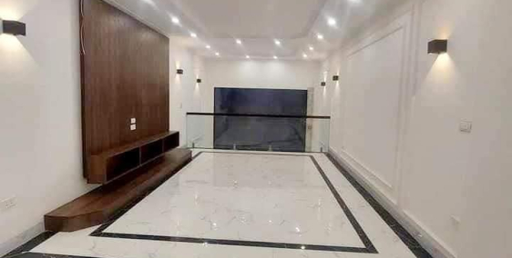 Bán nhà 51m2 Mặt phố Yên Hoa, Tây Hồ Kinh doanh Thang máy 23.1 Tỷ