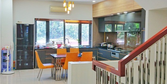 Cần bán gấp nhà hẻm nhựa 12m đường Bình lợi Phường 13 Quận Bình Thạnh 5x20m, chỉ