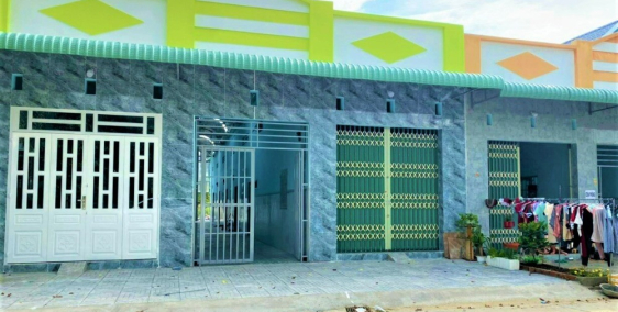 TÔI CHỦ BÁN GẤP 2 DÃY TRỌ  VÀ 300m2 ĐẤT 1ty260 NGAY KCN VIỆT SING