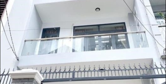 NHÀ CÓ NGƯỜI CHẾT! Bán Nhà #VĂN_CAO 5.9 Tỷ. Ô Tô Tránh 5m. 45m2 5 Ngủ. Ban Công