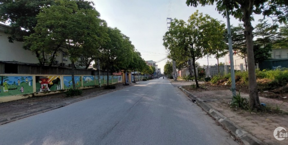 HOT bán đất tặng nhà 3 tầng mặt đường Văn Minh, vỉa hè, kinh doanh, giá 6.5 tỷ