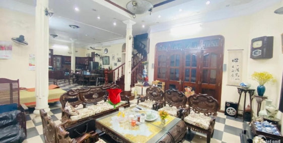 Bán nhà 122m2 phố Nghi Tàm, Tây Hồ Gara 3 Ô tô Đẳng cấp Đại gia 16.8 Tỷ