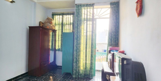 Bán gấp nhà HXH thông Lê Quang Định. 46m2, 4Tầng, 4PN. Chỉ 5.X tỷ