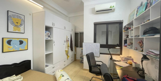 Bán nhà 164m2 Mặt phố Nghi Tàm, Tây Hồ Kinh doanh Gara Ô Tô Tránh 26.2 Tỷ