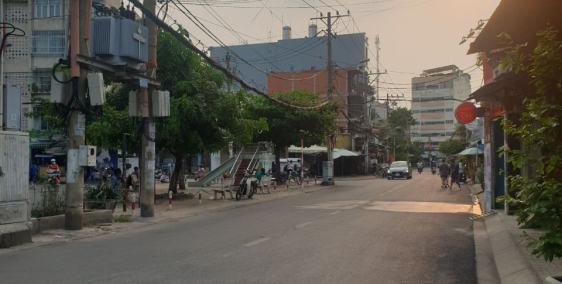 BÁN NHÀ OTO ĐỖ CỬA ÂU CƠ 5 TẦNG 60m2 VUÔNG VỨT GIÁ NHỈNH 5 TỶ