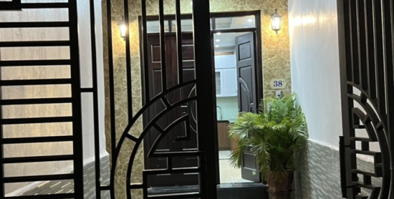 Cho Thuê Nhà #HOÀNG_HOA_THÁM 40m 5 Tầng Mới Tinh. 5 Tầng 3 Ngủ Full Đồ. Ban