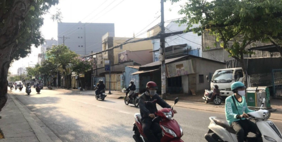 Bán đất lớn mặt tiền đường Trần Xuân Soạn Q.7