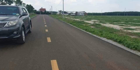 Ra gấp bán lổ 1 lô vành đai kcn becamex chơn thành, bình phước.