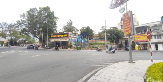 bán đất mặt tiền đường Trần Phú - Đà Lạt