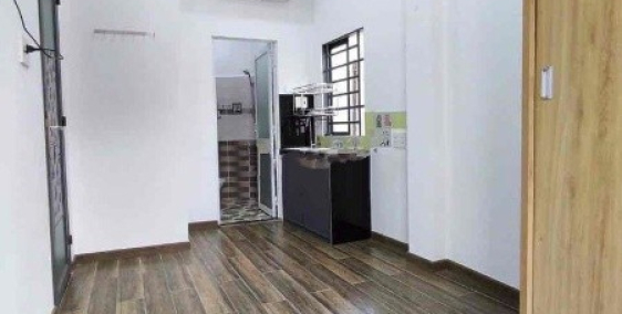 GẤP BÁN NHÀ 8 PN NGANG KHỦNG - 68 m2 x 7m x 10m x 3 tấm-Phường 7 - 6,5 tỷ