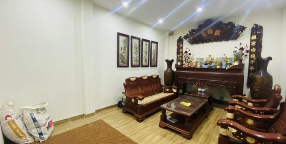 Bán nhà mặt hồ Văn Chương, ô tô tránh, vỉa hè, view hồ,  DTXD 79m2 x 5 tầng, MT