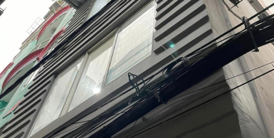 Quận 10, đường 3T2, P10, 3 tầng, 2.65 tỷ (TL)