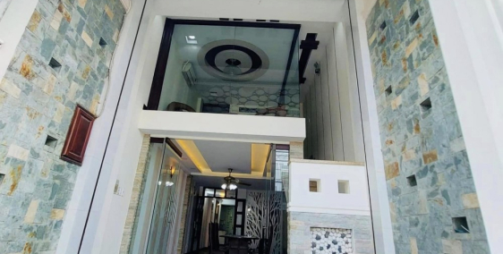 Mặt tiền kinh doanh đa ngành nghề, Phú Thạnh, Tân Phú, 5 tầng gần 72m2, cần bán