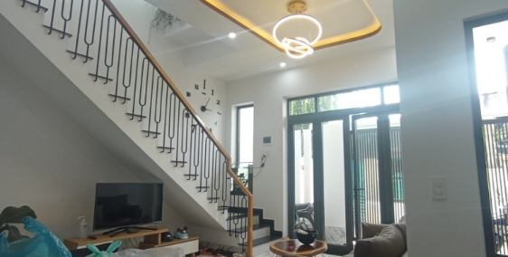 Nhà đẹp k192 Tô Hiệu, Đà Nẵng: 2 tầng - 3 p.ngủ - 2wc - 120m2