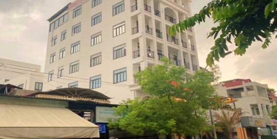 Bán nhà MT Quốc Hương,Thảo Điền,Q.2_14x40m,CN: 370m2_CTXD: Hầm,10 lầu