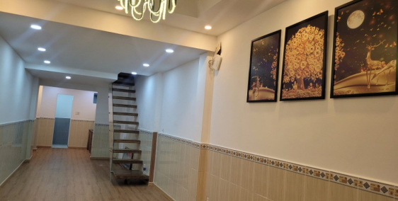 Chính chủ cần bán gấp nhà Q10, Lê Hồng Phong, 54m2, nhỉnh 6 tỷ