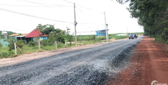 Khách em cần ra gấp lô đất Giáp Chơn Thành, giá cắt lỗ sâu 560 triệu/214m2