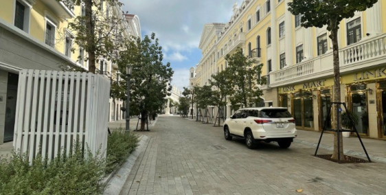 BÁN CĂN KHÁCH SẠN MINI 16 PHÒNG full nội thất CÁCH BÃI TẮM 300M