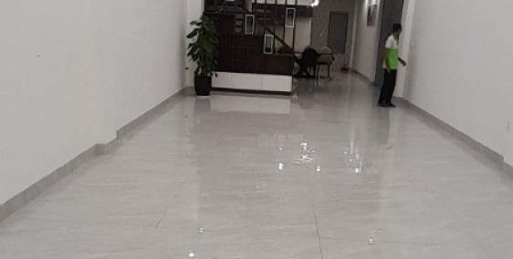 NHÀ ĐẸP _ 3TẦNG 3 MÊ _  ĐƯỜNG 10,5 M _ ĐƯỜNG ĐIÊN  BIÊN PHỦ_ GIÁ . 32 TRIÊU.(TL)