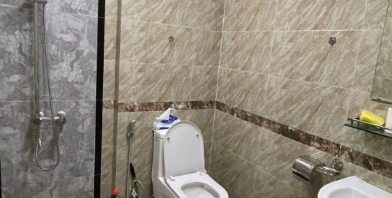 Cho thuê nguyên nhà 4 tầng ngõ 191 Ngô Gia Tự, ngay ngã 3 Văn Cao.