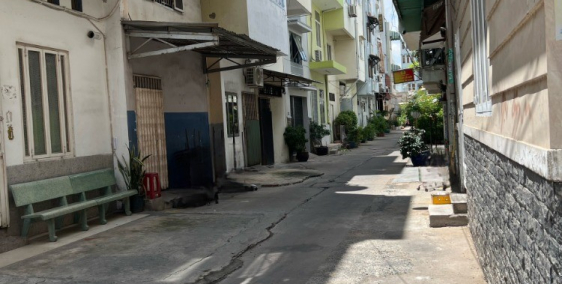 Nhà Cấp 4, nhà đôi, gần trường học, bệnh viên q11, công viên, công an p8