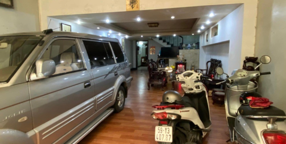 HXH Đường Giải Phóng, P4, Tân Bình, 104m2, 4 tầng, 19 tỷ thương lượng