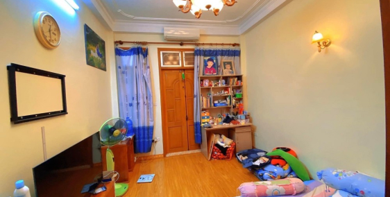 Bán nhà Yên Hòa, Cầu Giấy nhỉnh 6 tỷ - Mặt ngõ nông 50m2, 4T, xe 3 gác đỗ