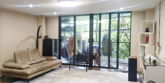 Ngộp bank bán gấp nhà mặt phố Yên Hoa, Từ Hoa view Hồ Tây 60m2 chỉ 14.89 tỷ.