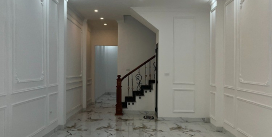 Cần Bán Ngay Căn Nhà 5 Tầng Có Thang Máy Ô Tô Đỗ Cửa Tại Phố Ngô Thì Sỹ  Quận Hđ