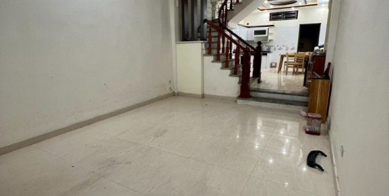 Cho thuê nguyên nhà 4 tầng mặt ngõ 254 Văn Cao, oto ra vào thoải mái