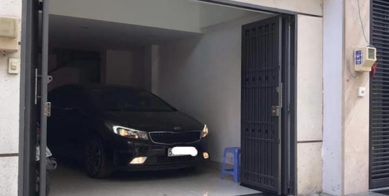 Bán Nhà đường Lê Quang Định, hẻm rộng như mặt tiền, nhà 4 tầng ST, giá 9,5 tỷ,