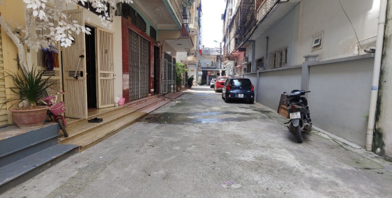 Hạ giá sâu bán nhà 5 tầng 45m2 phố Minh Khai, Lô góc, MT 4.5m2, ô tô đỗ cửa