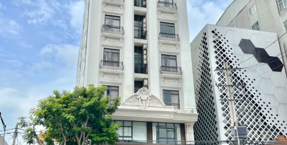 Bán tòa nhà CHDV mặt tiền Nguyễn Thị Thập - Thu nhập hàng tháng 1.2 tỷ