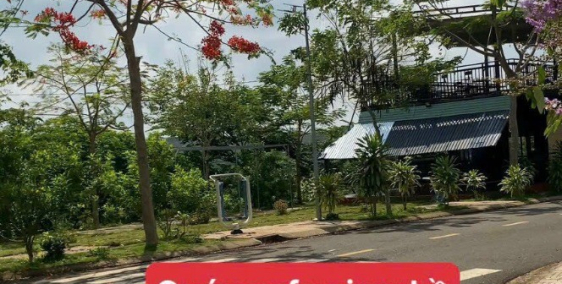 Còn 2 lô đất trung tâm hành chính xã Bom Bo Huyện Bù Đăng view hồ ngay khu sinh