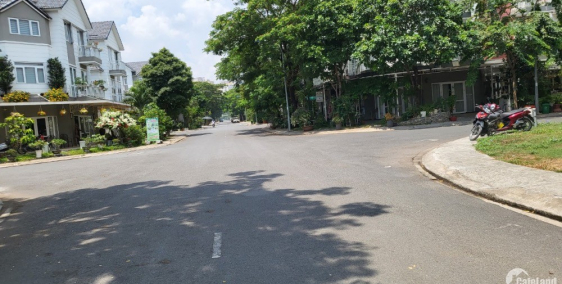 Bán biệt thự liên kế Park Riverside – MIK Bưng Ông Thoàn, Phú Hữu, Q9.