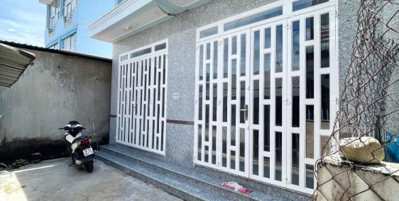 Cặp nhà trệt lửng hoàn công gần chợ An Cư