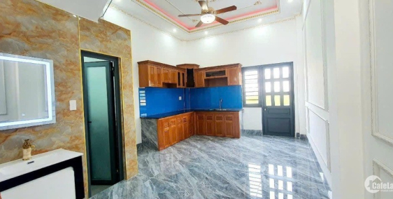 NHÀ MỚI  1 TRỆT + 2 LẦU THIẾU TIỀN CẦN BÁN GẤP