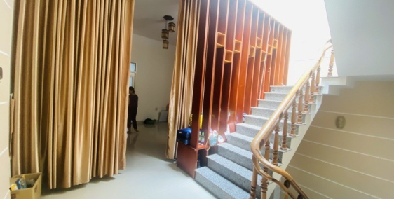 Bán Nhà Mặt Tiền Kinh Doanh Lê Quý Đôn