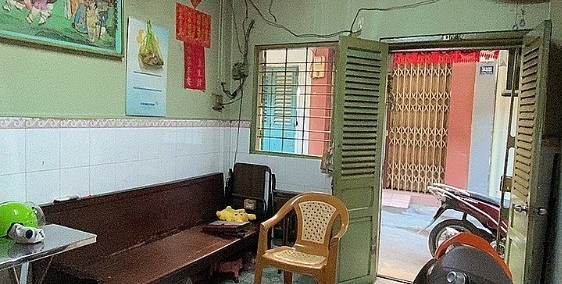 Nhà Quận 6, 4x13 hẻm 4 mét, gần Lý Chiêu Hoàng, 2 tầng 4,x tỷ