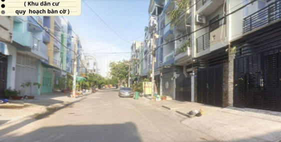 Nhà Quận 6 gần Phạm Văn Chí, mặt tiền kinh doanh, 2 tầng giá nhỉnh 2 tỷ