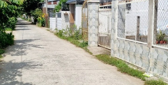 NỀN THỔ CƯ ĐƯỜNG XE Ô TÔ 7 CHỖ LIỀN KỀ LỘ KÊNH TẬP ĐOÀN